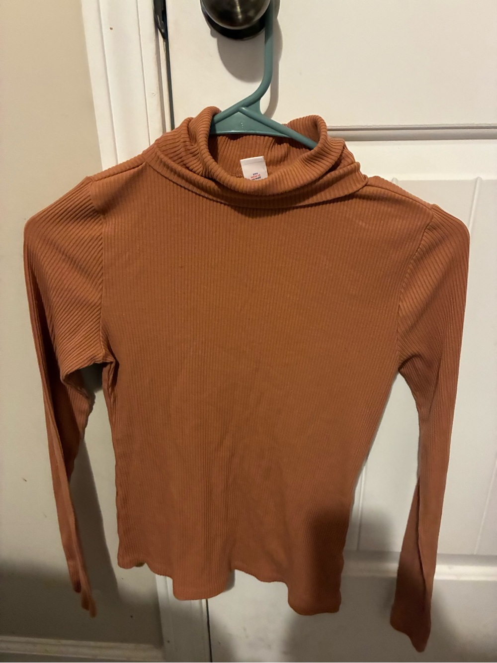 Aeropostale Girls' Ribbed Mock Neck Long Sleeve Top - Rust Orange